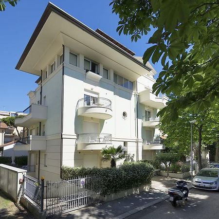 Residence Hamilton Riccione Exteriér fotografie