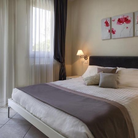 Residence Hamilton Riccione Exteriér fotografie