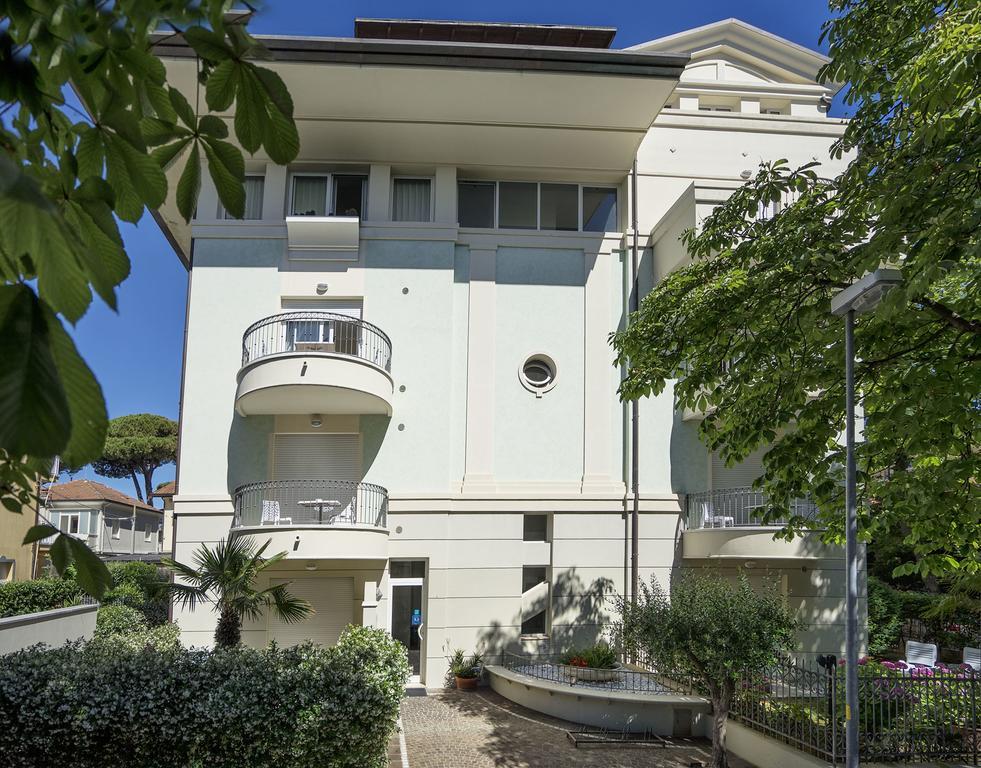 Residence Hamilton Riccione Exteriér fotografie