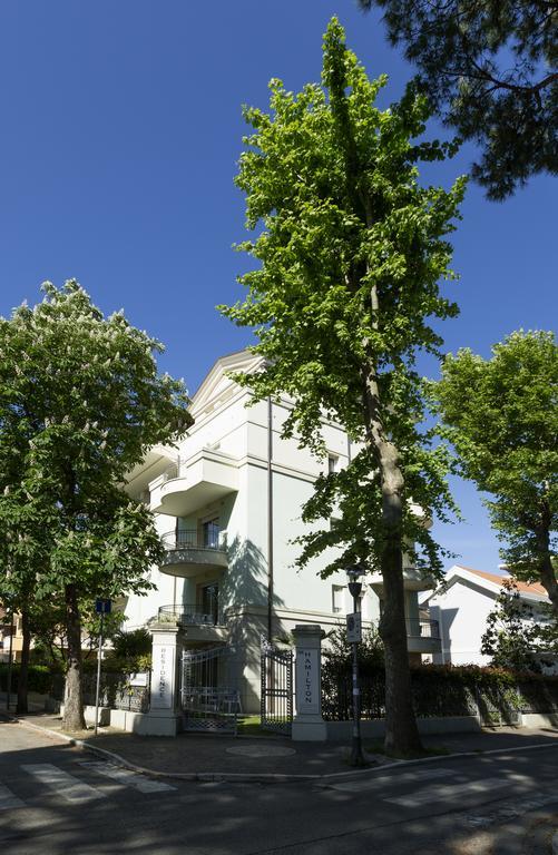Residence Hamilton Riccione Exteriér fotografie